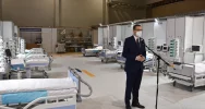 Premier odwiedził szpital tymczasowy w krakowskiej hali Expo - zdjęcie 5