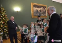 Mali kolędnicy zaśpiewali w Krakowie - zdjęcie główne