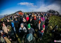 Spóźnili się na rekonstrukcję, bo autobusy nie zostały wpuszczone - zdjęcie główne