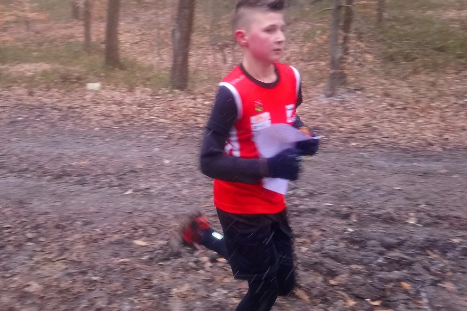 MISTRZOSTWA MAŁOPOLSKI W BIEGU NA ORIENTACJĘ - WIELICZKA / NAWOJOWA GÓRA  - zdjęcie 4