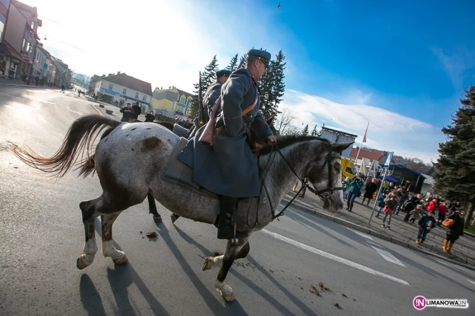 Wojskowe atrakcje na rynku - inscenizacje i pokazy - zdjęcie 4