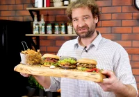 Szubryt od Kuchni: Burgery wołowe na trzy sposoby  - zdjęcie główne