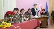 Paweł Ptaszek po ślubowaniu, ale z niskimi jak na wójta zarobkami - zdjęcie 2