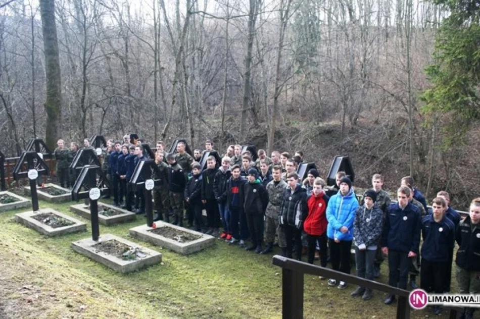 Marszobiegiem upamiętnili Bitwę Limanowską - zdjęcie 4