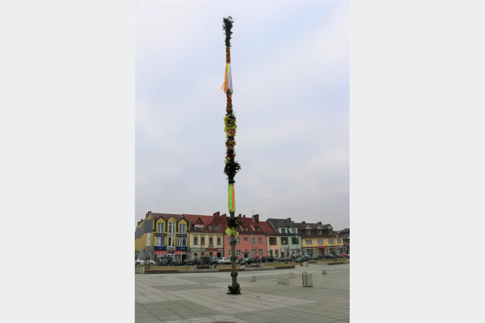 Wielkanocna Palma stanęła na limanowskim rynku - zdjęcie 5