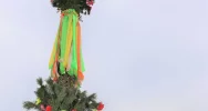 Tradycyjna palma wielkanocna zdobi już rynek - zdjęcie 2