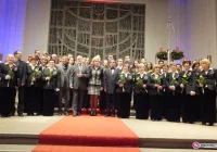 Niemcy podziękowali długą owacją na stojąco - zdjęcie główne