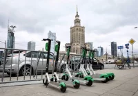 Hulajnogi elektryczne z możliwością jazdy po chodniku - nowe przepisy (poprawki Senatu) - zdjęcie główne