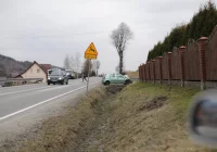 Zderzenie pojazdów na DK 28. Poszkodowane dwie osoby - zdjęcie główne