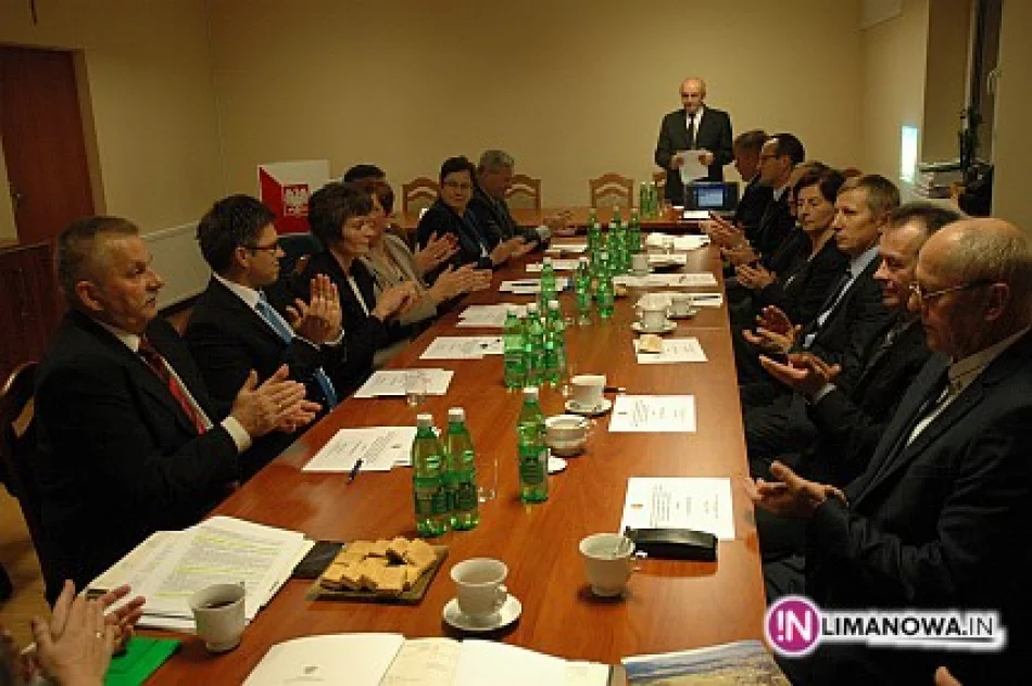 Radni i wójt złożyli ślubowanie. Bez zmian przewodniczącego - zdjęcie 4