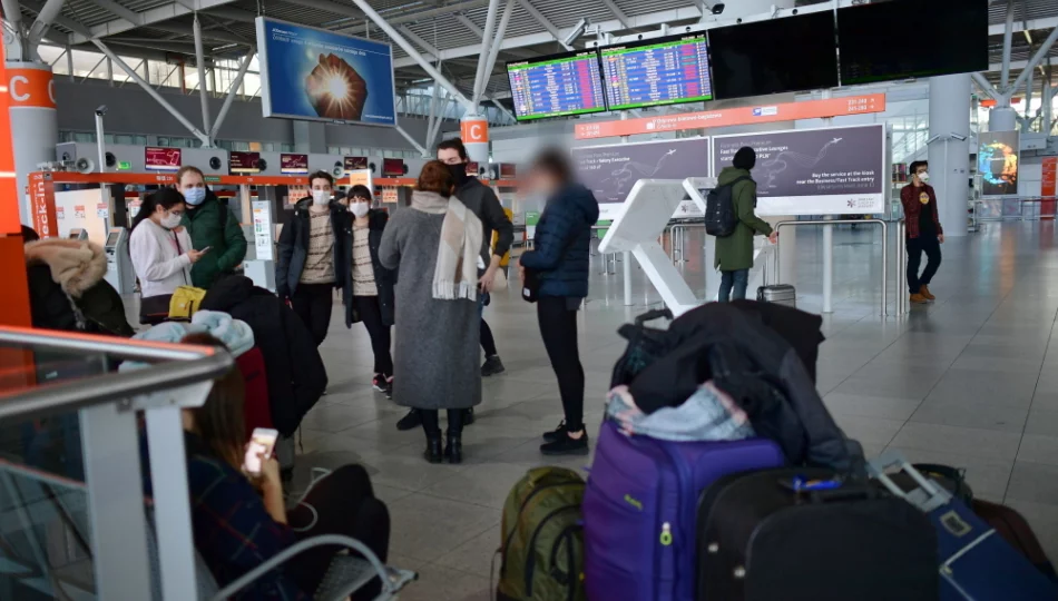 Opublikowano rozporządzenie określające nowe zasady kwarantanny dla podróżujących - zdjęcie 1