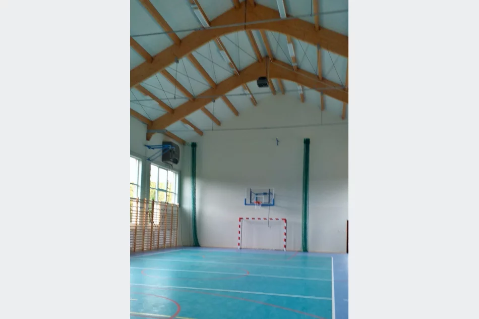 Gmina wykorzystała sytuację na remonty w szkołach - zdjęcie 2