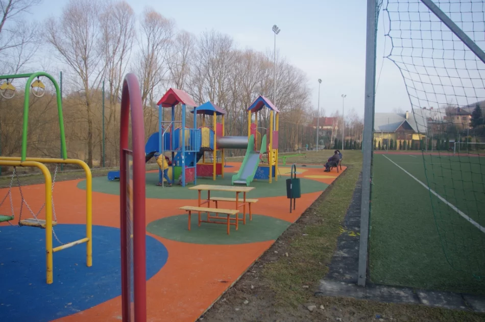 Gmina wykorzystała sytuację na remonty w szkołach - zdjęcie 8