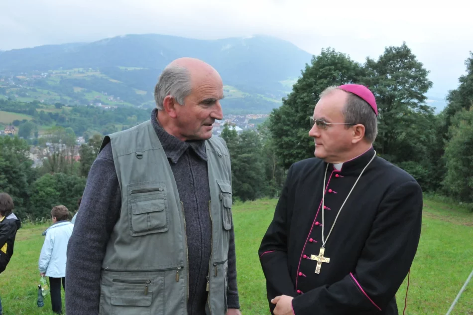 Kapłan-Jubilat wrósł w zagórzańską ziemię - zdjęcie 3