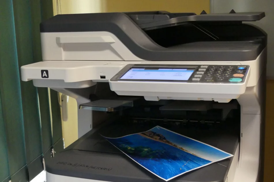 Nowy sprzęt w szkole dla przyszłych specjalistów reklamy - zdjęcie 4