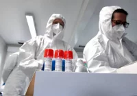 Według ekspertów co trzeci-czwarty Polak przeszedł już zakażenie - zdjęcie główne