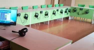 Szkoła ma nowoczesną pracownię językową - zdjęcie 2