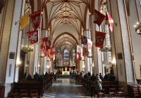 Poniedziałek Wielkanocny jest kolejnym dniem oktawy wielkanocnej - Zapraszamy na transmisje z Mszy świętych - zdjęcie główne