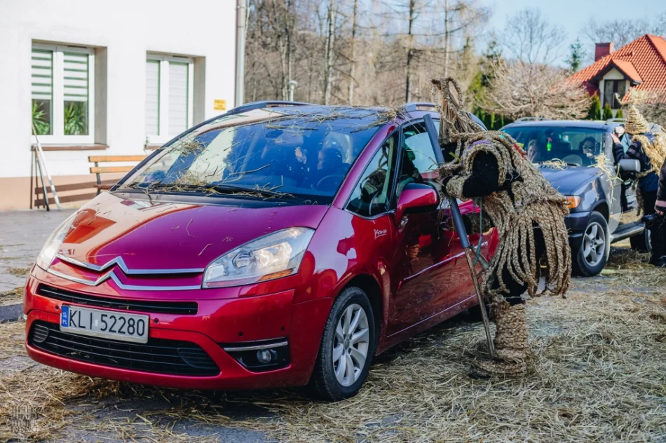 Dziady Śmiguśne 2021 - zdjęcie 9