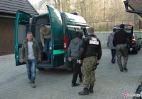 Zatrzymano ośmiu nielegalnych imigrantów z Syrii. Pomagali im Polacy - zdjęcie główne