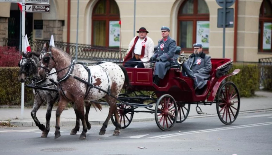 Dziś 'wyśpiewają niepodległość', jutro Józef Piłsudski wjedzie do Limanowej - zdjęcie 1