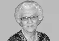 Bliscy Zmarłej składają podziękowania - zdjęcie główne