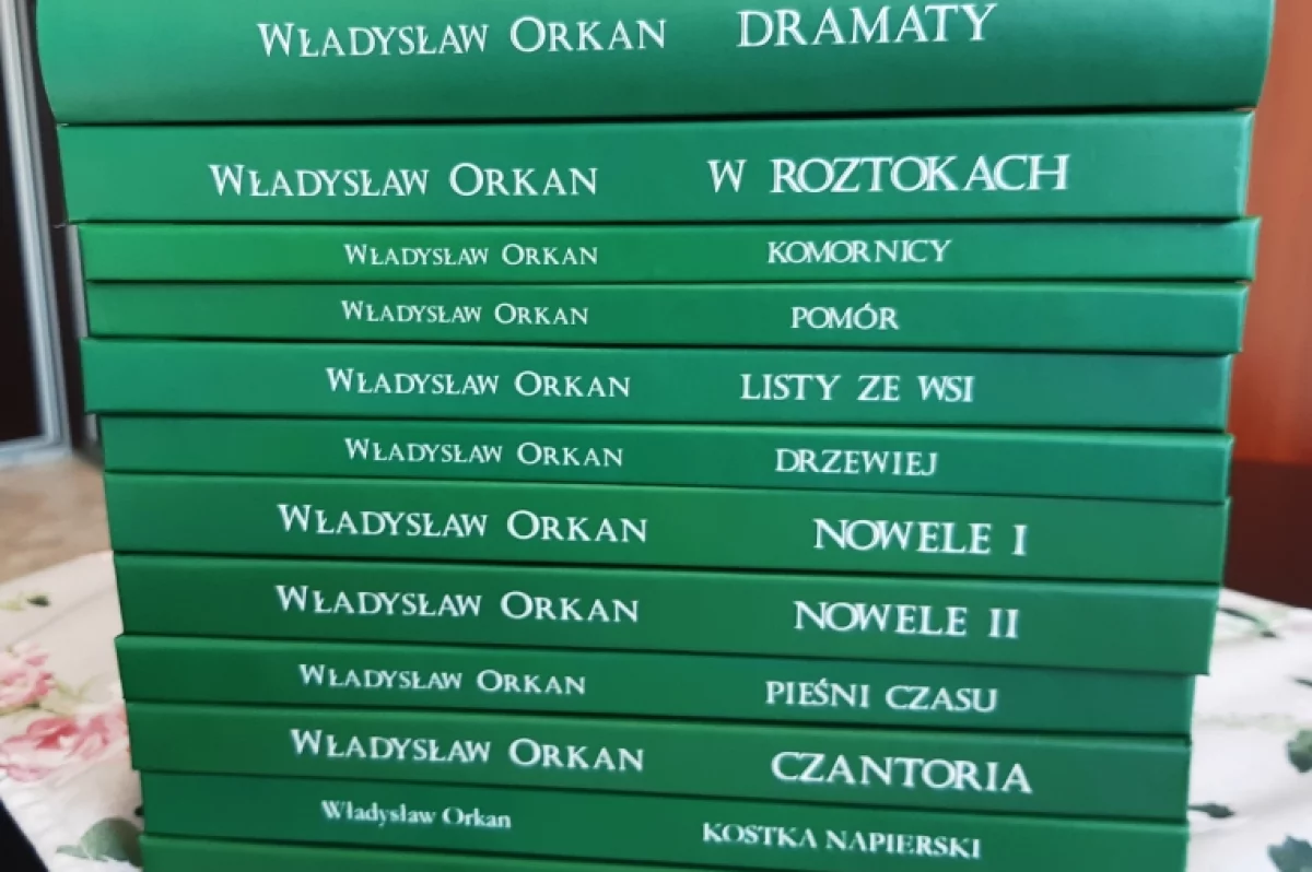 Uruchomiono "zagórzańską księgarenkę"