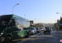 Drogowcy zblokowali miasto. Gigantyczne korki na „krajówce” - zdjęcie główne