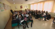 Finalistki konkursu piękności w ZSTI - zdjęcie 2
