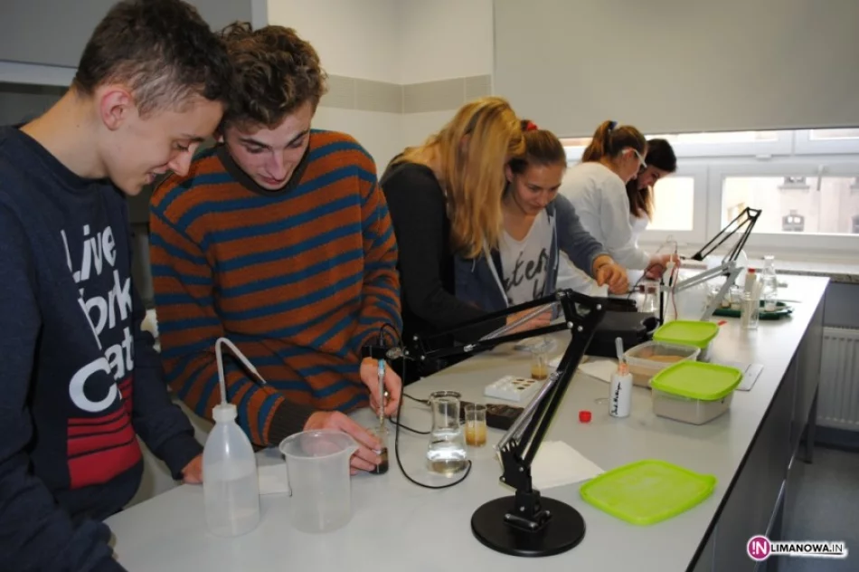 Na uniwersytecie poznawali gleby - zdjęcie 4