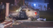 19-latek złamał samochód na ogrodzeniu - zdjęcie 2