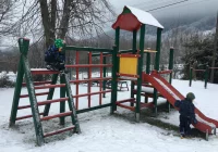 W nieczynnej szkole stowarzyszenie organizuje żłobek i przedszkole - zdjęcie główne