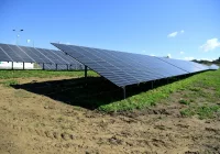 Instalowanie paneli słonecznych może być "zaraźliwe" - zdjęcie główne