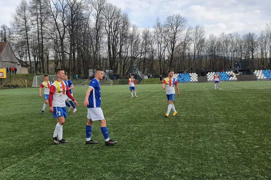 Derbowy pojedynek w Słopnicach dla Limanovii. Hat-trick Sywestra Tokarza. - zdjęcie 8