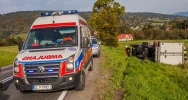 Samochód na boku - chciał uniknąć zderzenia - zdjęcie 4
