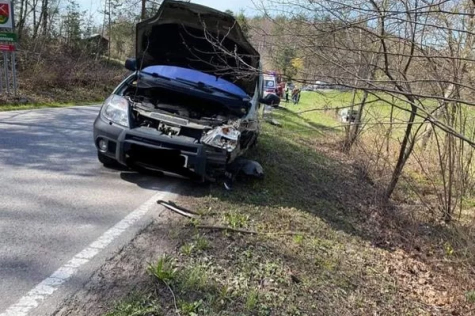 Groźnie wyglądające zderzenie pojazdów  - zdjęcie 2
