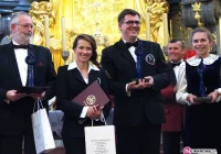 Wyśpiewali Srebrną Pochodnię! - zdjęcie główne