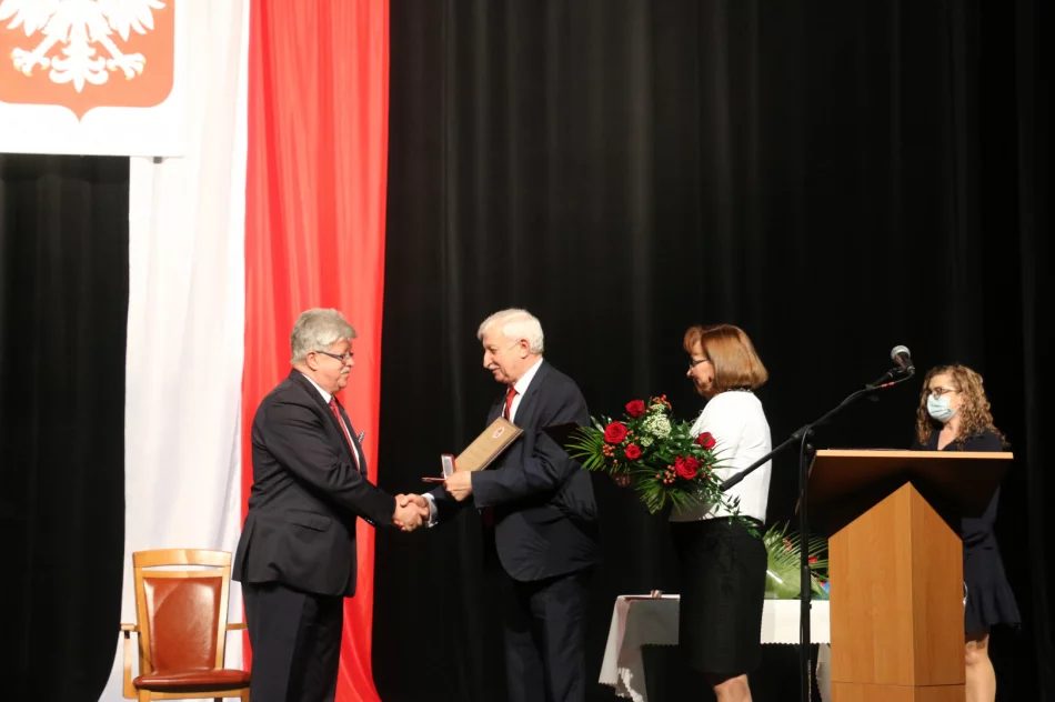 Uroczysta sesja z okazji rocznicy uchwalenia Konstytucji 3 Maja - zdjęcie 4