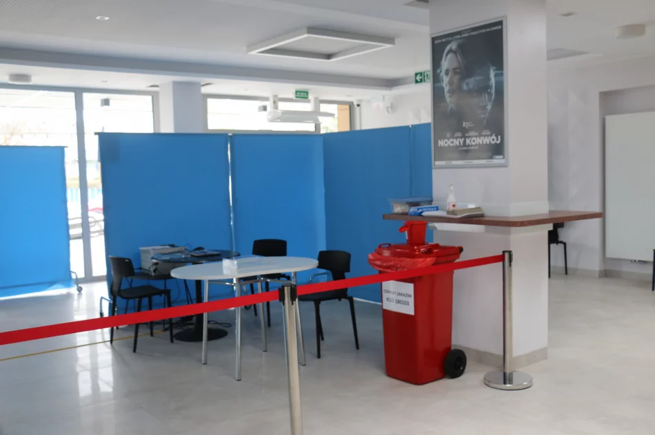 6 maja ruszy masowy punkt szczepień w Limanowskim Domu Kultury - zdjęcie 8