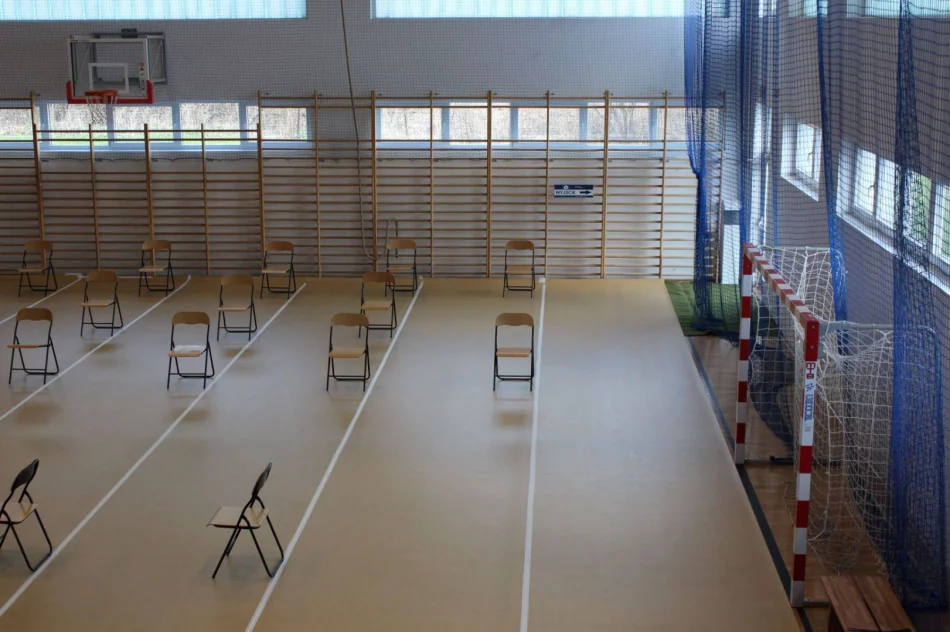 Ruszają masowe punkty szczepień w Limanowej  - zdjęcie 11