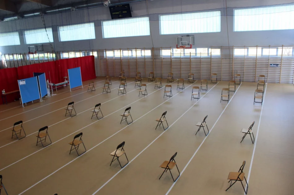 Ruszają masowe punkty szczepień w Limanowej  - zdjęcie 16