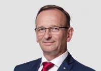 Wiceminister oskarża portal o atak na księdza. "Prowadzi katechezę zgodnie z nauką Kościoła" - zdjęcie główne