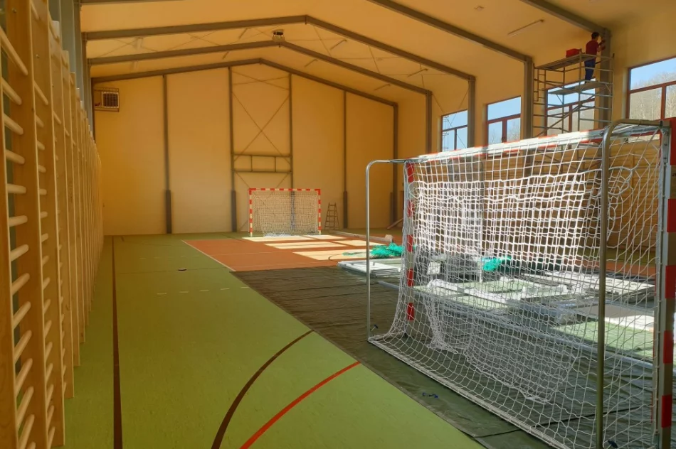 Dobiega końca budowa hali za 1,5 mln zł - zdjęcie 2