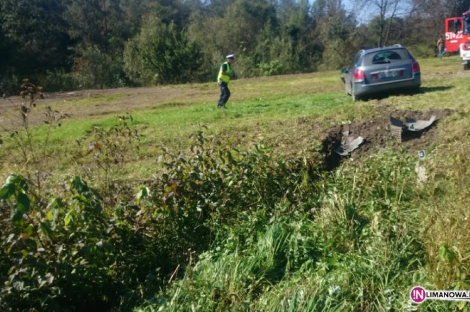 Chciał uniknąć zderzenia - przeleciał przez rów - zdjęcie 2