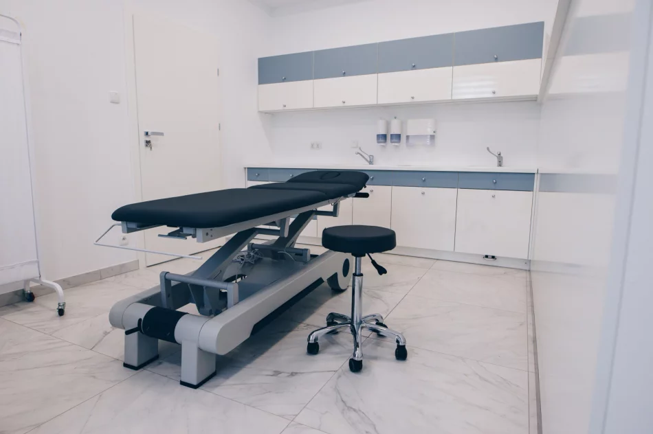 Nowoczesny ośrodek zdrowia z kontraktem NFZ - zdjęcie 6