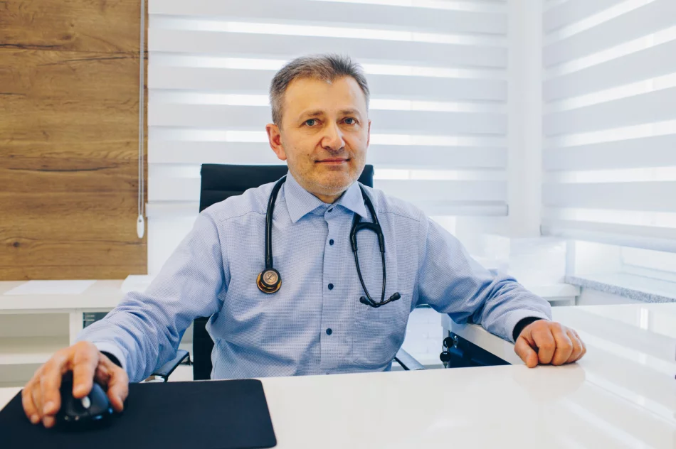 Nowoczesny ośrodek zdrowia z kontraktem NFZ - zdjęcie 18