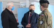 Wizyta Wicewojewody Małopolskiego na okoliczność uruchomienia Powszechnego Punktu Szczepień w LDK - zdjęcie 2