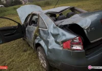 Dwa dachowania, szczęście 13-latka - zdjęcie główne