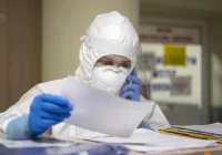 Dzisiejsze dane o COVID w Polsce. Wykonano 10 mln szczepień i ruszyły zapisy ostatnich roczników - zdjęcie główne