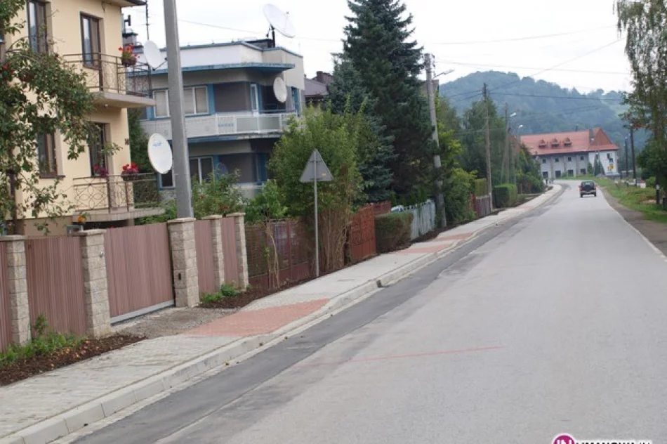 Mieszkańcy doczekali się chodnika - zdjęcie 2